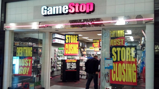 gamestop store closures