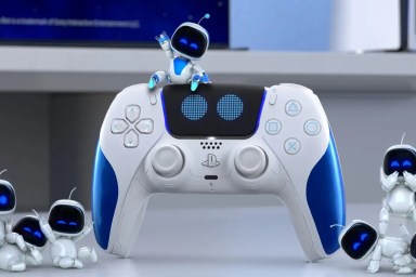 Astro Bot PS5 DualSense Controller