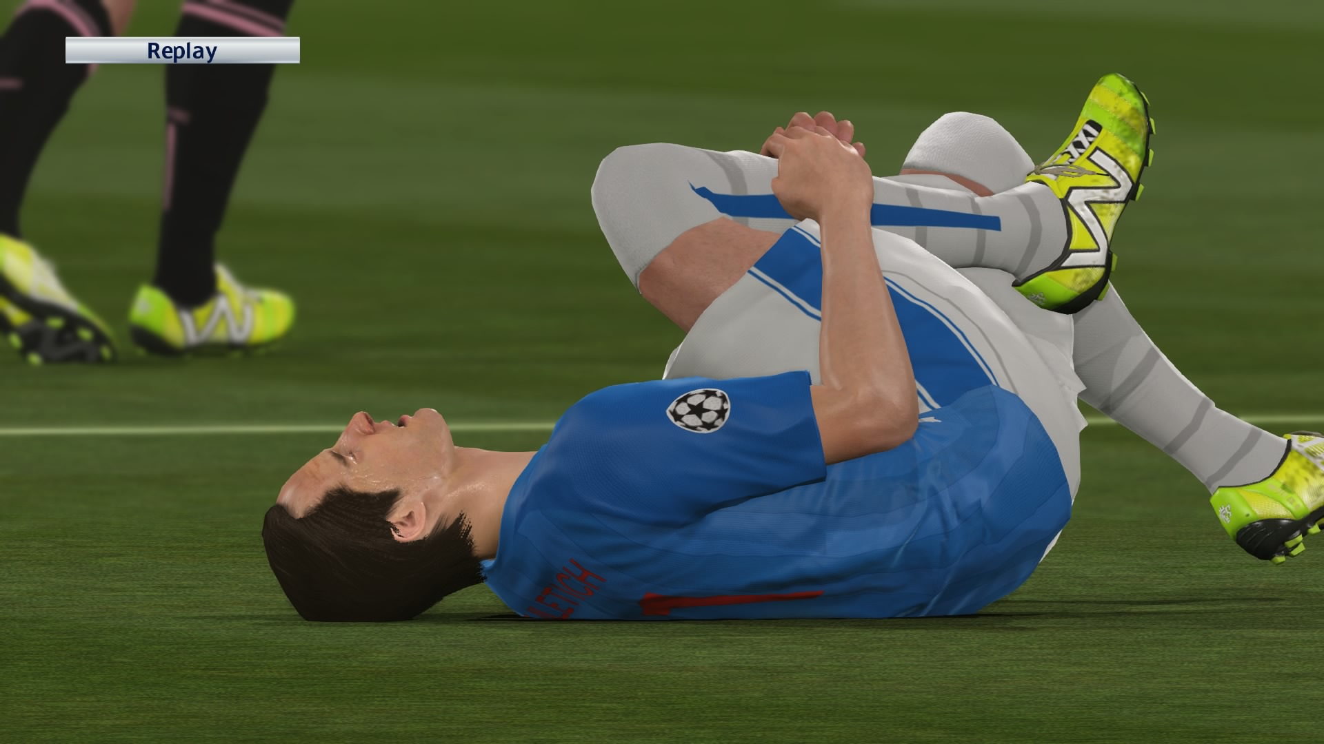 PES 2016 Review Gallery