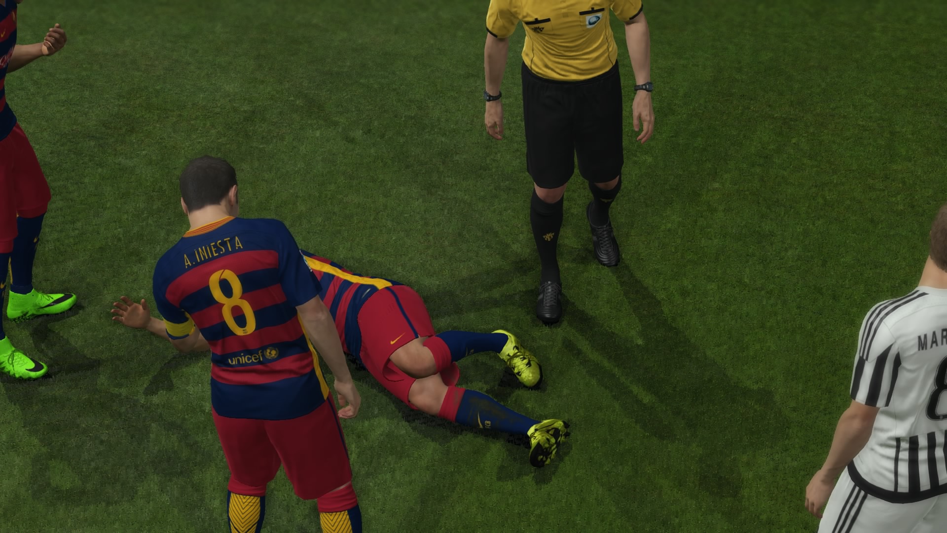 PES 2016 Review Gallery