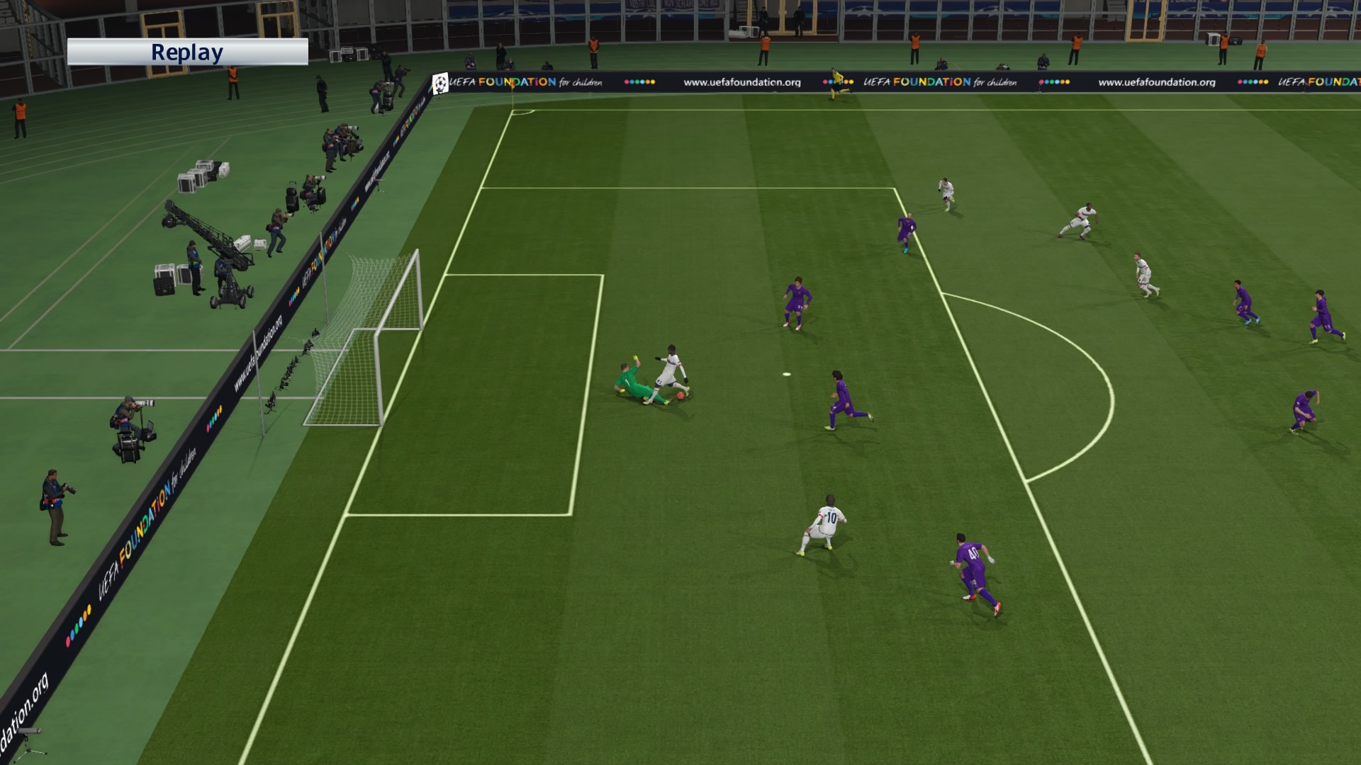 PES 2016 Review Gallery