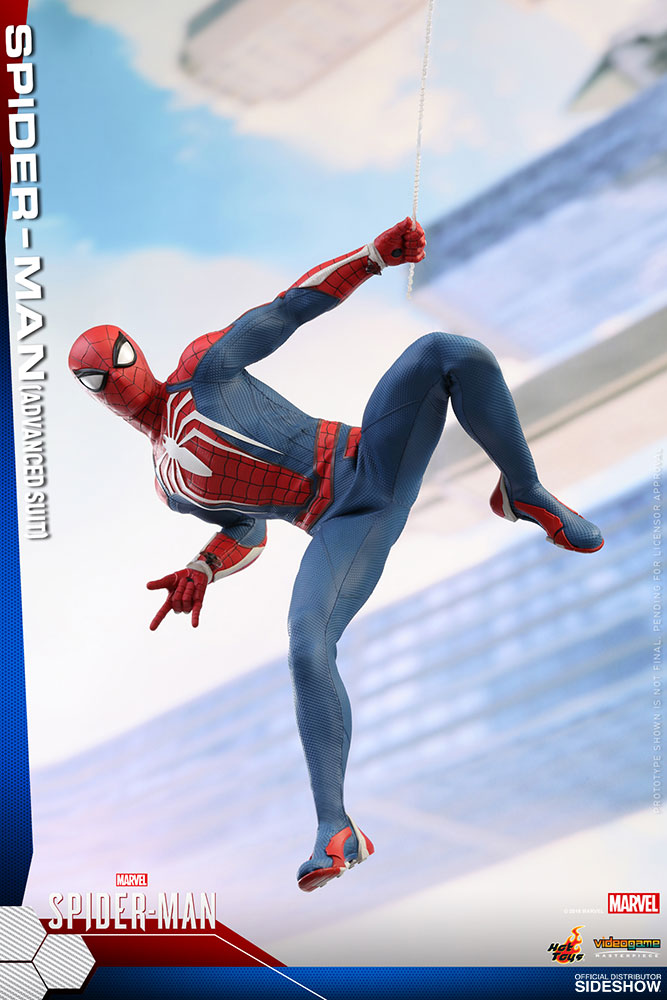 Marvel's Spider-Man Sideshow and Hot Toys Figure