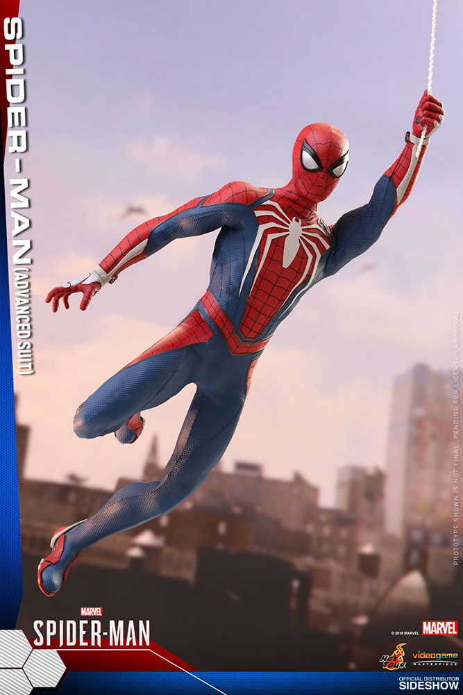 Marvel's Spider-Man Sideshow and Hot Toys Figure